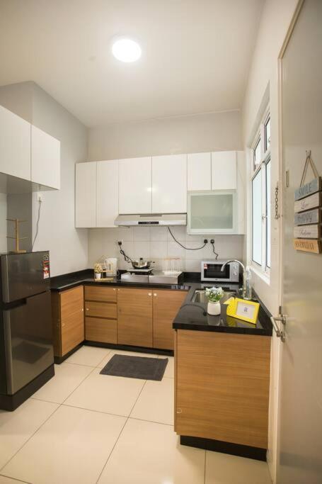 New Skysuites Lovely 2 Bedroom 4-6Pax Johor Bahru Exterior foto